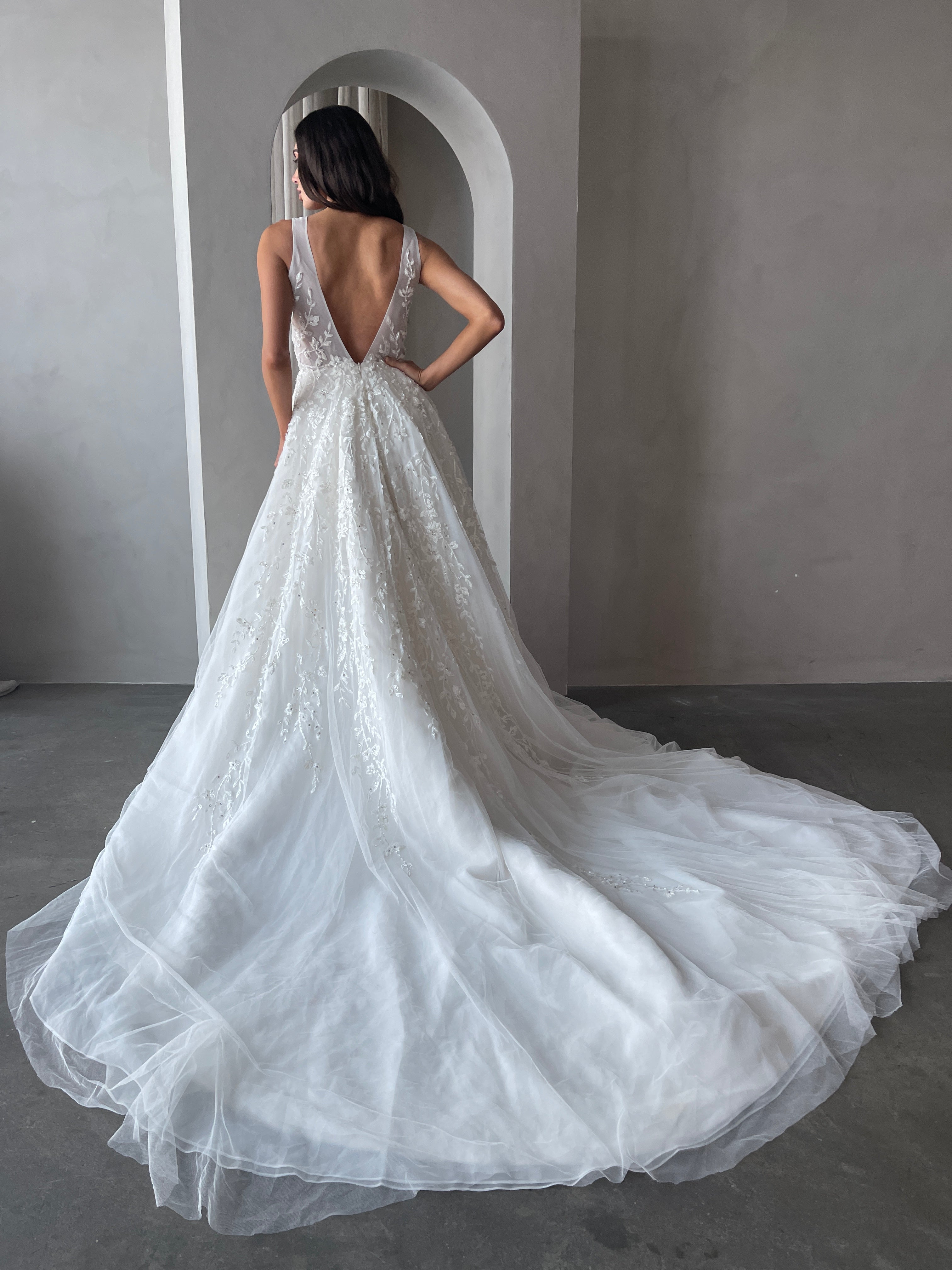 Veejay floresca wedding outlet gowns