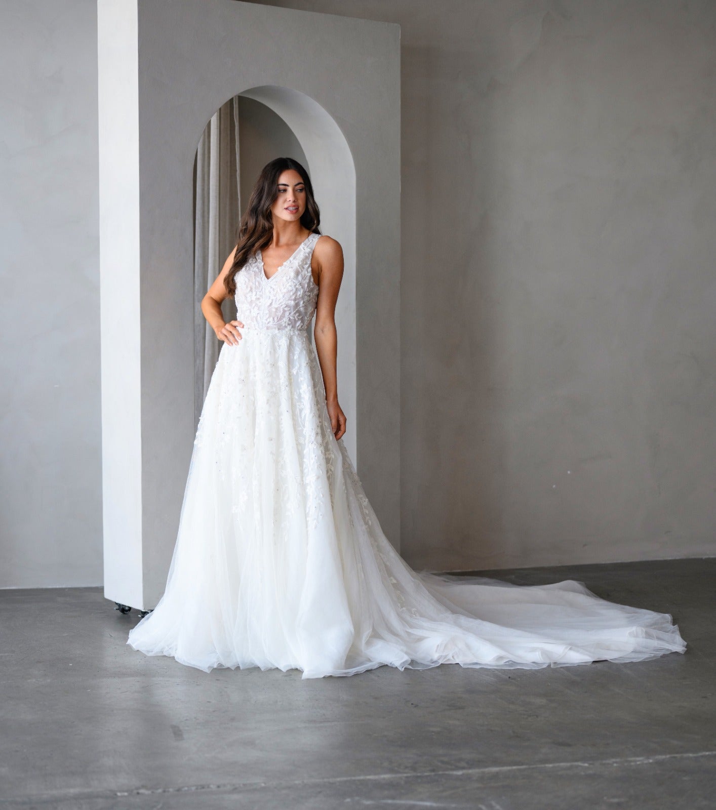 Veejay floresca shop wedding gowns